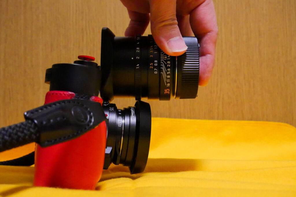 Leica M10+COLOR-SKOPAR 35mm f/2.5 PII VM とSUMMILUX 35mm f/1.4 ASPHとの比較