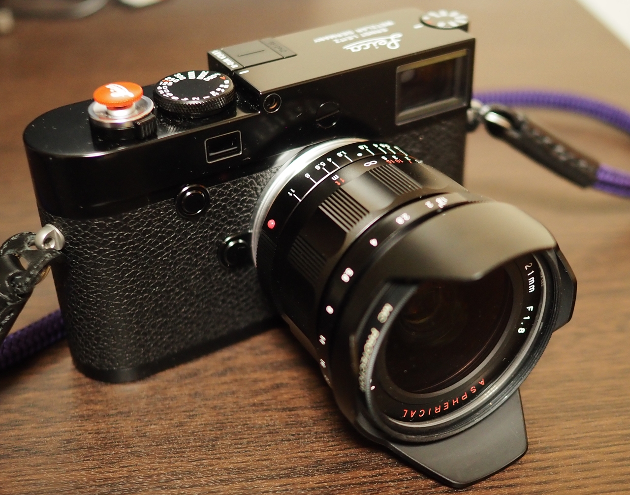 Leica M10-R BlackPaint+ULTRON 21mm f/1.8 Aspherical VM