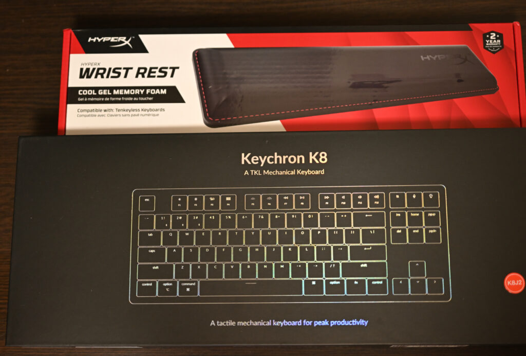 Keychron K8 メカニカルキーボード