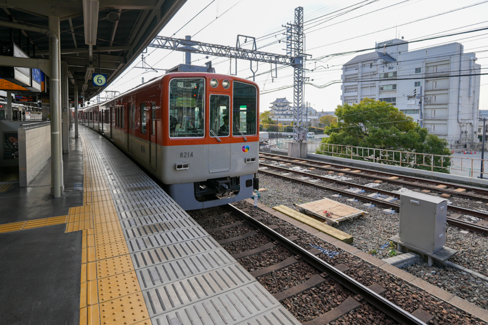 SONY α6700+E 11mm F1.8 阪神電車