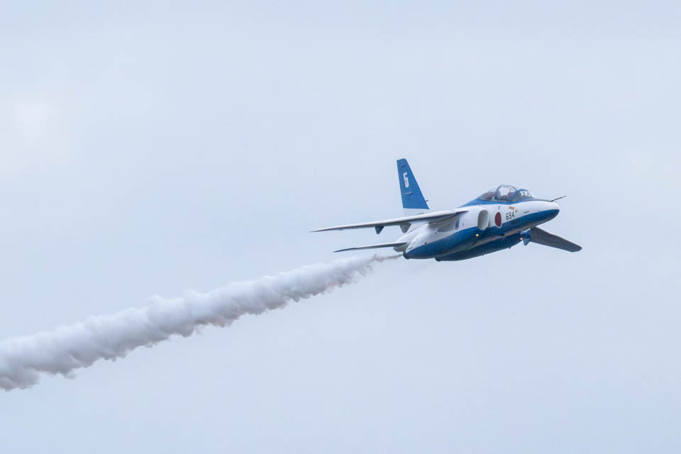 NIKON Z9+NIKKOR Z 100-400mm f/4.5-5.6 VR S 岐阜基地航空祭2023 ブルーインパルス