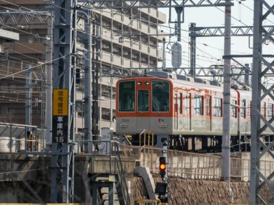 SONY α6700+E 18-135mm 阪神電車の特急車両