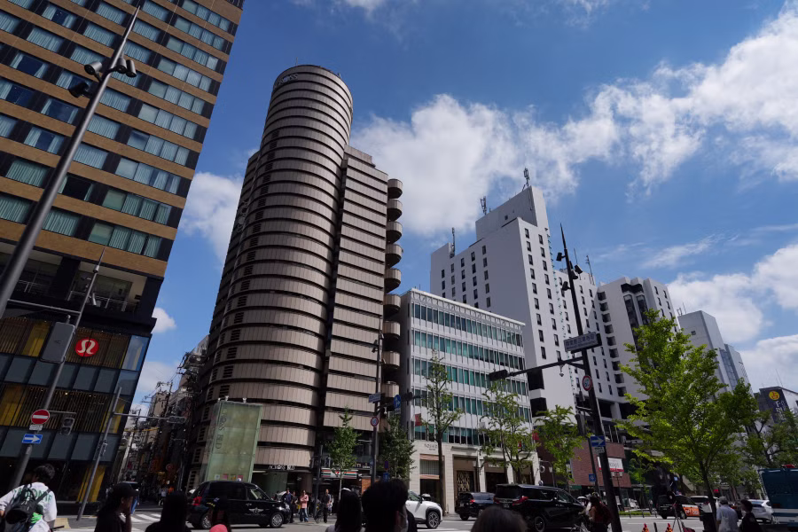 SONY FX2 + FE PZ 16-35mm F4 G