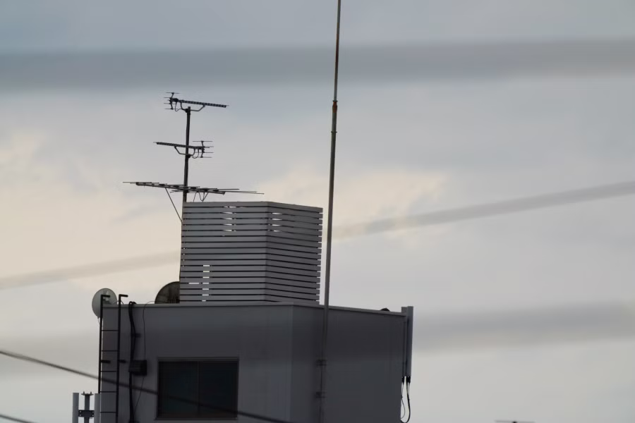 SONY α7CR + FE 100-400mm F5.6-8 OSS + SEL20TC
